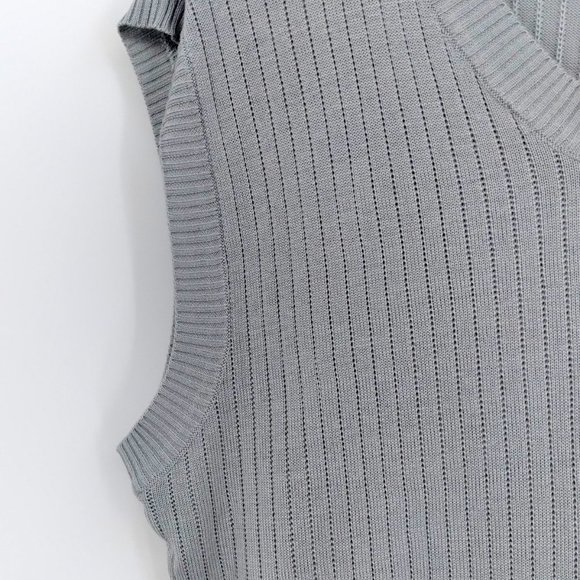 Carre Knit Sweater Vest Size L - Picture 4 of 5